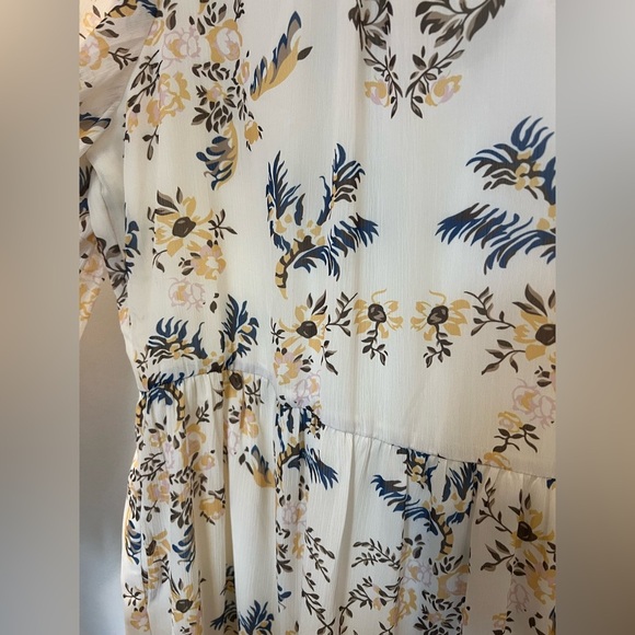 Vada Winter Boutique Bohemian Golden Hour Floral Dress - Picture 5 of 8